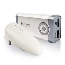 揭秘英才星车载充电器YC 304 双USB充电的移动能源解决方案